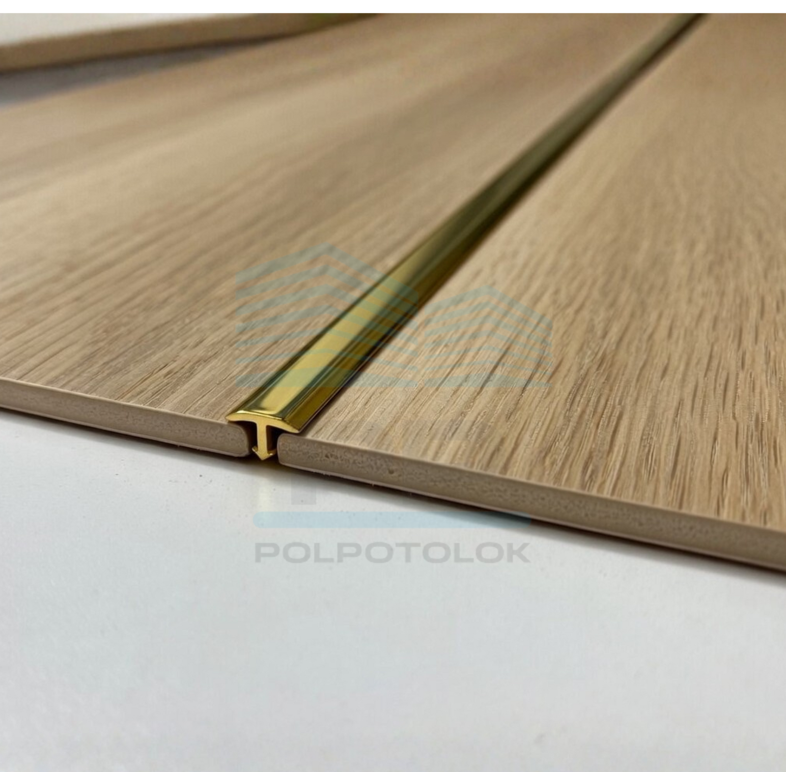 Profil łączący w kształcie litery T 8&times;4 mm z polerowanego mosiądzu